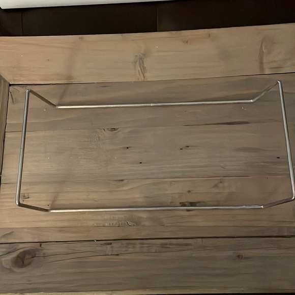 Other - Pampered Chef Metal Wire Rack holder for Stoneware